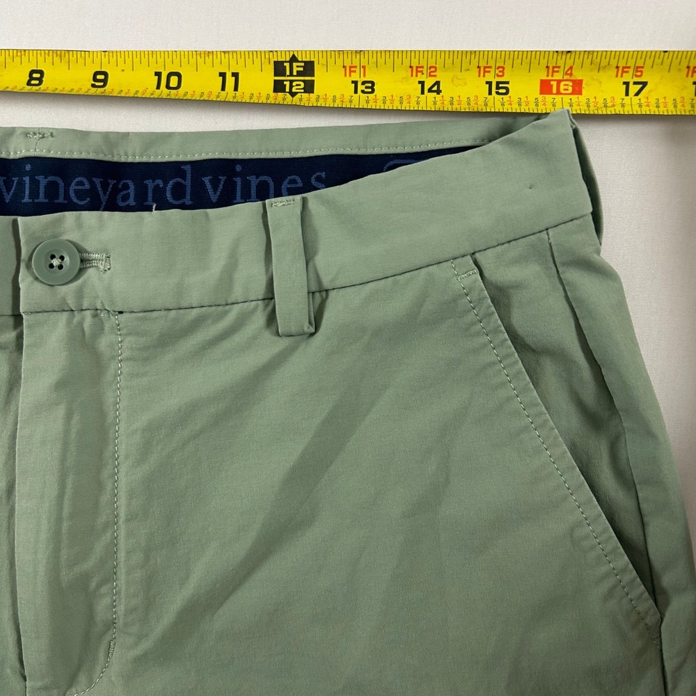 Vineyard Vines Performance Shorts Men 32 Green Grey Stretch Golf Chino Lot of 2 - Picture 5 of 16